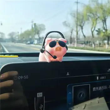 Araba İç Merkezi Konsol Dekorasyon dikiz aynası Kolye Dekorasyon Piggy Gözlük ve Kulaklık ile Araba Aksesuarları