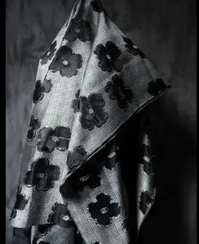 Siyah gazlı bez alt büyük çiçek ham kenar jakarlı doku Kore tarzı kadın tasarımcı kumaş