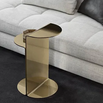 İtalyan minimalist paslanmaz çelik küçük yan masa lambası lüks modern basit oturma odası kanepe küçük yan masa İtalyan rüzgar s