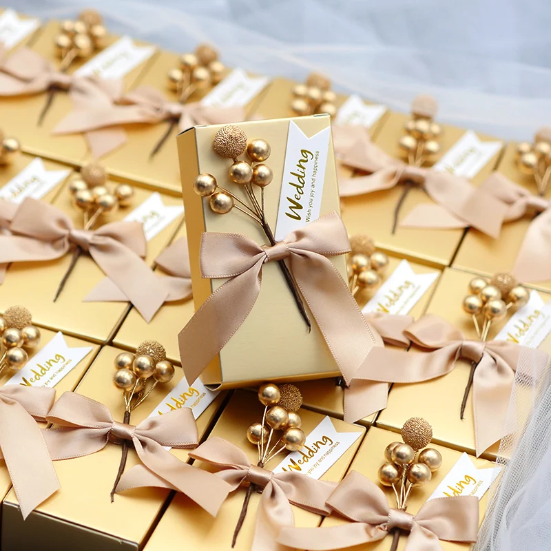 100 adet Sıcak Satış Düğün Favor Şeker Kutuları Doğum Günü Partisi Dekorasyon Hediye Kutuları Kağıt Torbalar Olay Parti Malzemeleri Ambalaj Hediye Kutusu Görüntü 1