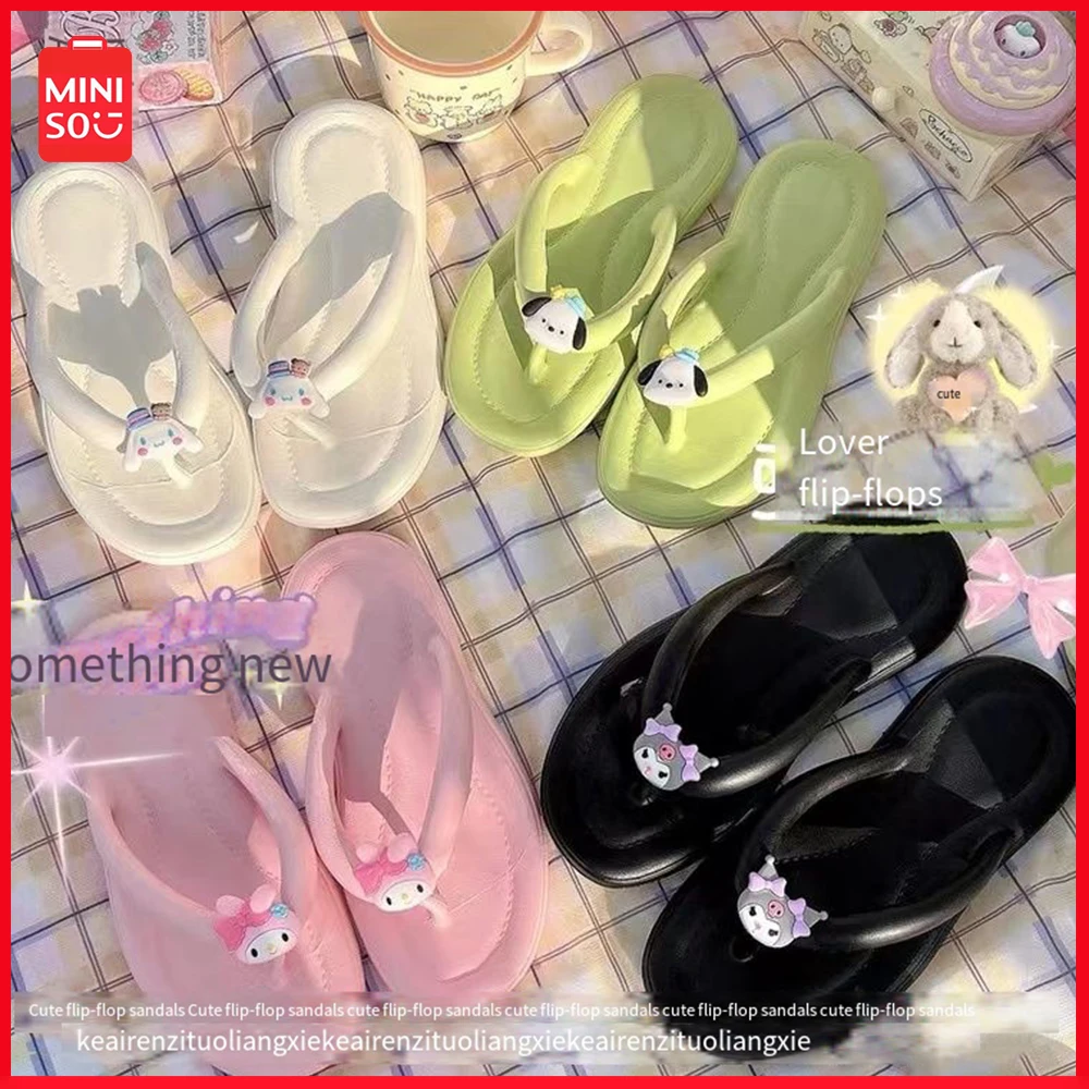 Mınıso Yeni Sanrio Sevimli Sandalet Pochacco Kuromi Plaj Flip-Flop Öğrenciler Kawaii Şeker Yüz Terlik Anime Ev Ayakkabı Kız Hediye Görüntü 2